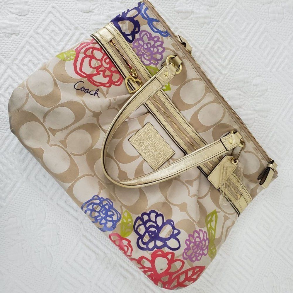 Coach Daisy Applique Multicolor Tote Bag